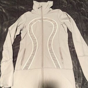 Lululemon grey in stride jacket size 4
